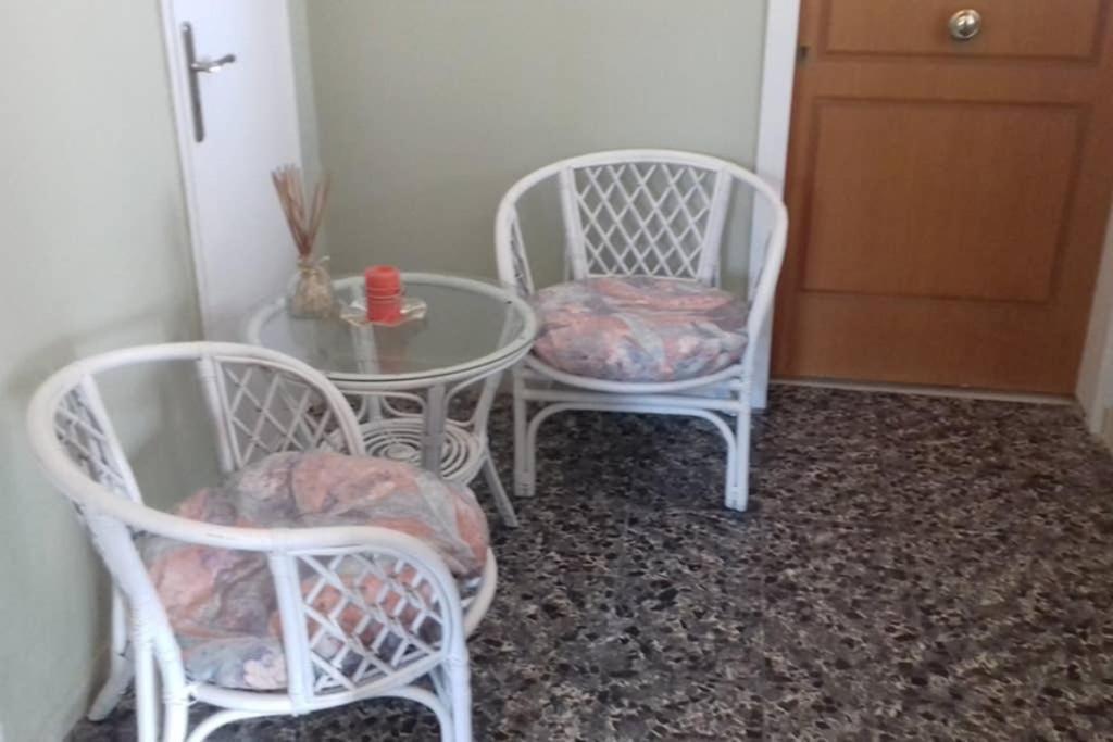 Paris House 1 Apartment Patras Bagian luar foto